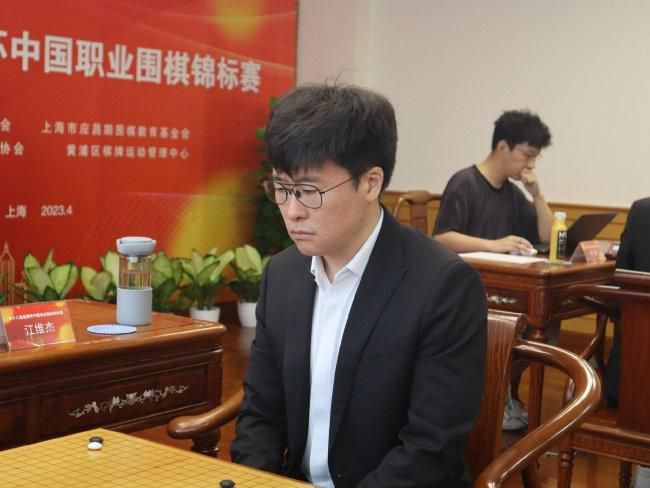 关系：嫂子和女儿